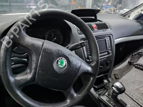 Bakluke lås SKODA OCTAVIA II Combi (1Z5) 1.9 TDI | BP16544967C101 