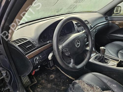 Venstre bak utvendig håndtak MERCEDES-BENZ E-CLASS (W211) E 280 CDI (211.020) | BP27743308C130 