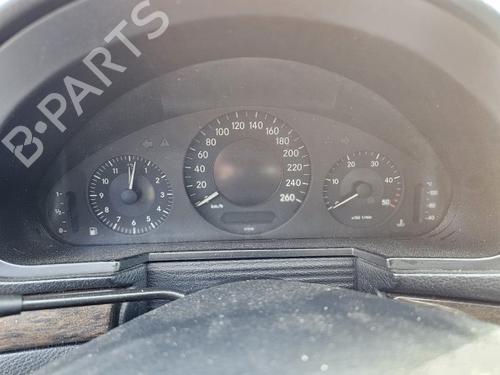 Venstre bak utvendig håndtak MERCEDES-BENZ E-CLASS (W211) E 280 CDI (211.020) | BP27743308C130 