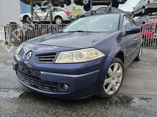 Gebruikte RENAULT MEGANE II Saloon (LM0/1_) 1.5 dCi (LM1E) (106 hp) 3218268 Onderdelen