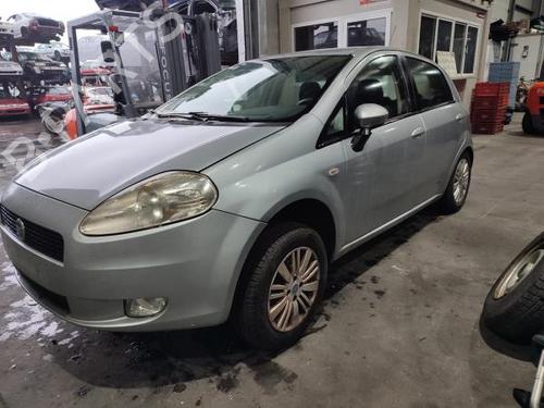 Used Parts FIAT GRANDE PUNTO (199_) 1.3 D Multijet (199.AXD11, 199.AXD1A, 199.AXD1B,... (90 hp) 3220259