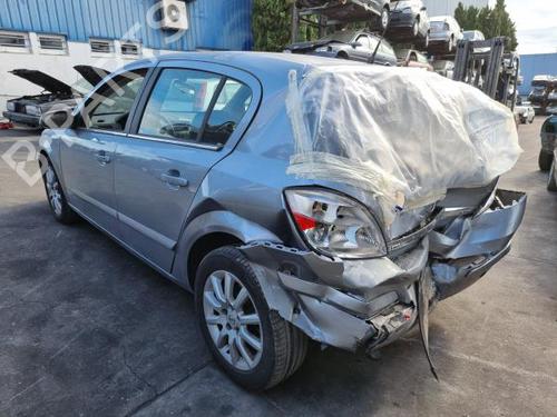 Venstre foran utvendig håndtak OPEL ASTRA H (A04) 1.3 CDTI (L48) | BP15803642C128 