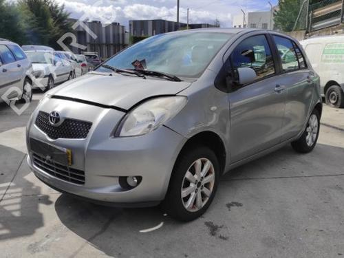 Brugte TOYOTA YARIS (_P9_) 1.0 VVT-i (KSP90_, KSP90R) (69 hp) 3222770