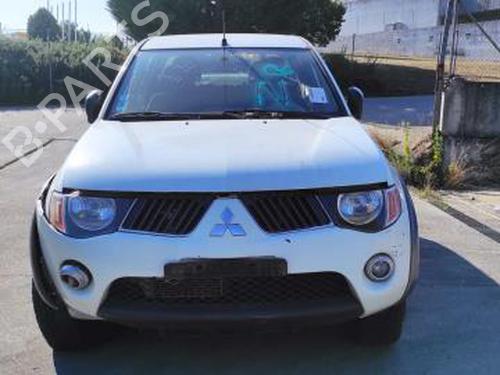 Brugte MITSUBISHI L200 / TRITON (KA_T, KB_T) 2.5 DI-D 4WD (KB4T) (136 hp) 3219438