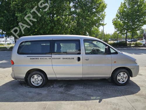 Antenna/Base HYUNDAI H-1 / STAREX Bus (A1) 2.5 TCi | BP27738761C140 