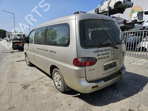 Antenna/Base HYUNDAI H-1 / STAREX Bus (A1) 2.5 TCi | BP27738761C140 