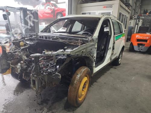 Gebruikte MITSUBISHI OUTLANDER II (CW_W) 2.0 DI-D (CW8W) (140 hp) 3220481 Onderdelen