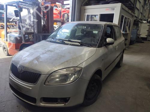 Brugte SKODA FABIA II (542) 1.4 TDI (80 hp) 3223355