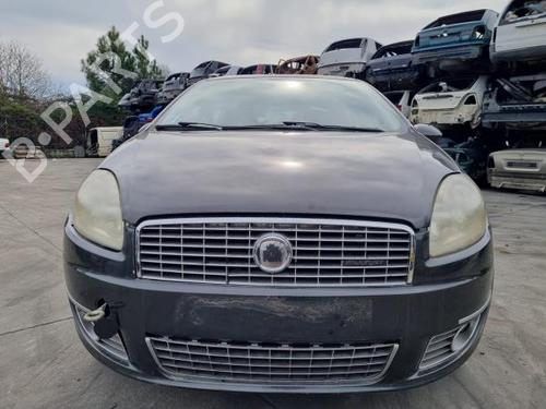 Brugte FIAT LINEA (323_, 110_) 1.3 D Multijet (323AXB11, 323AXB1A) (90 hp) 3214356