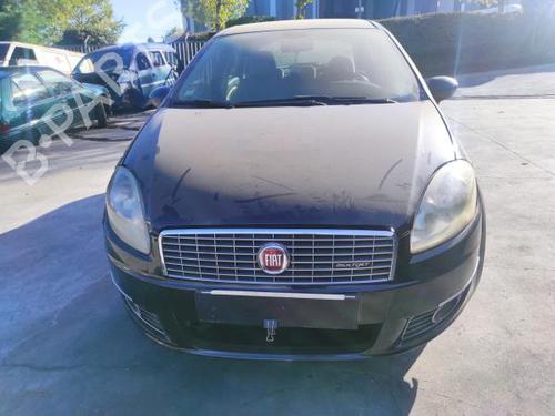 Brugte FIAT LINEA (323_, 110_) 1.3 D Multijet (323AXB11, 323AXB1A) (90 hp) 3215601