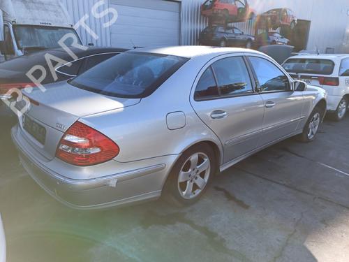 Høyre foran utvendig håndtak MERCEDES-BENZ E-CLASS (W211) E 220 CDI (211.006) | BP14036785C129 