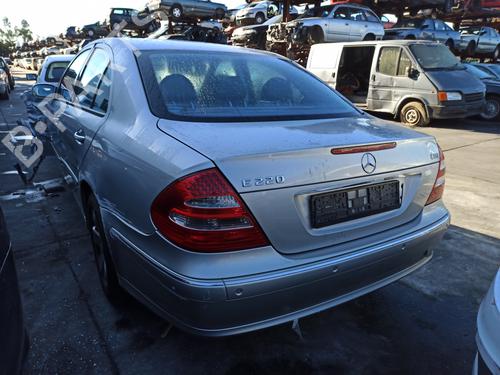 Høyre foran utvendig håndtak MERCEDES-BENZ E-CLASS (W211) E 220 CDI (211.006) | BP14036785C129 