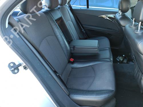 Høyre foran utvendig håndtak MERCEDES-BENZ E-CLASS (W211) E 220 CDI (211.006) | BP14036785C129 