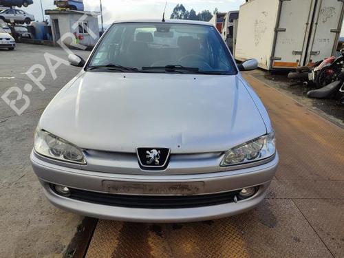 Pièces Détachées Usagées PEUGEOT 306 Hatchback (7A, 7C, N3, N5) 1.9 D (69 hp) 3216022