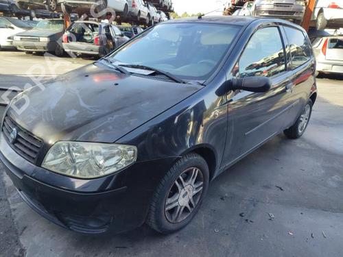 Pièces Détachées Usagées FIAT PUNTO Hatchback Van (188_) 1.3 JTD (69 hp) 3220127