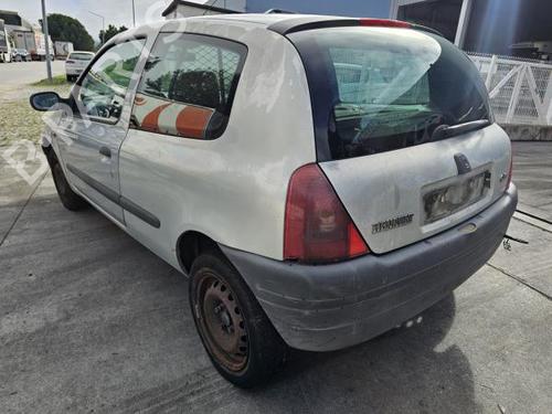 Grill RENAULT CLIO II (BB_, CB_) 1.9 D (B/CB0J) | BP21561437C40 