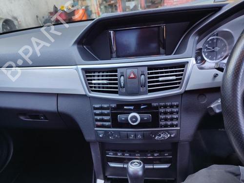 Midtkonsoll MERCEDES-BENZ E-CLASS (W212) E 220 CDI / BlueTEC (212.001, 212.002) | BP19257035I22 