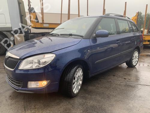 Brugte SKODA FABIA II (542) 1.6 TDI (105 hp) 3208873
