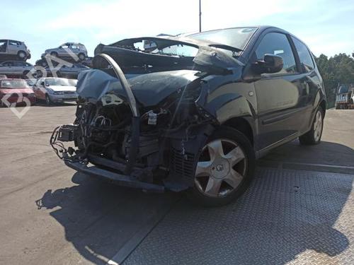 Pièces Détachées Usagées RENAULT TWINGO II (CN0_) 1.2 16V (CN04, CN0B) (75 hp) 3215343
