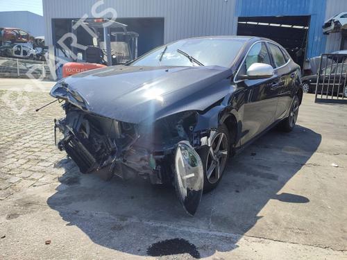 Brugte VOLVO V40 Hatchback (525) D2 (120 hp) 3220743