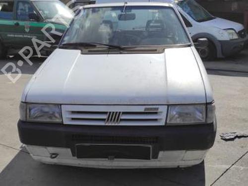 Brugte FIAT UNO (146_, 158_) 1.1 (58 hp) 3226528