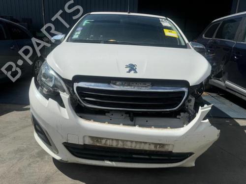 Brugte PEUGEOT 108 1.2 (82 hp) 3219592