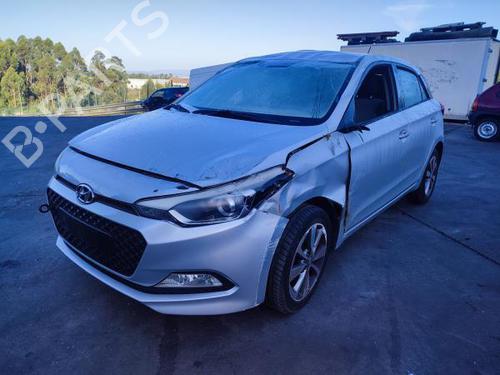 Brugte HYUNDAI i20 II (GB, IB) 1.2 (84 hp) 3217489