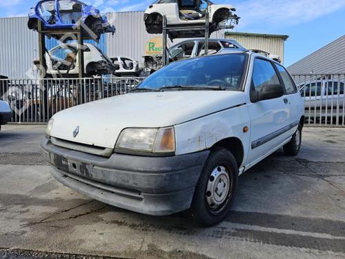 Brugte RENAULT CLIO I Hatchback Van (S57_) [1991-1998]  3228344