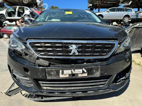Brugte PEUGEOT 308 SW II (LC_, LJ_, LR_, LX_, L4_) 1.5 BlueHDi 130 (131 hp) 3218768