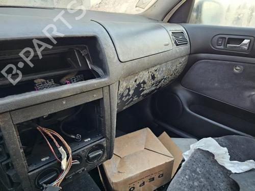 Türgriff hinten links innen VW GOLF IV (1J1) 1.4 16V | BP16817035I15 
