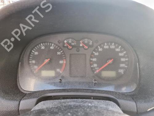 Grille d'aération VW GOLF IV (1J1) 1.4 16V | BP13715575I21 