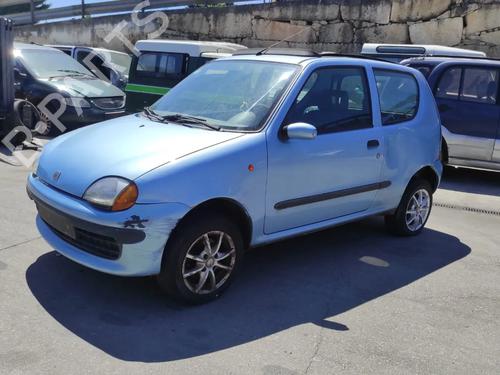 Brugte FIAT SEICENTO / 600 (187_) 0.9 (187AXA, 187AXA1A) (39 hp) 3231040
