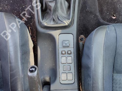 Right headlight VOLVO S40 I (644) 2.0 T4 | BP32214171C29