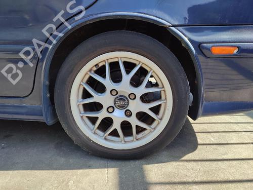 Right headlight VOLVO S40 I (644) 2.0 T4 | BP32214171C29