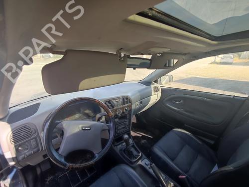 Right headlight VOLVO S40 I (644) 2.0 T4 | BP32214171C29