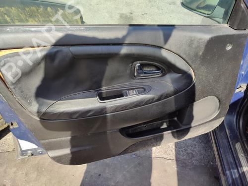 Right headlight VOLVO S40 I (644) 2.0 T4 | BP32214171C29