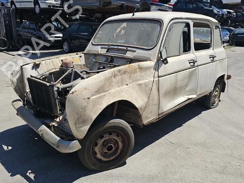 Gebruikte RENAULT 4 (112_) 1.1 (1128, S128) (34 hp) 3231211 Onderdelen