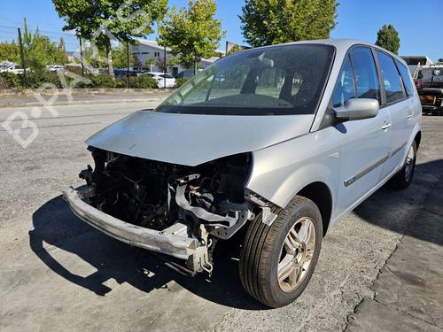 Brugte RENAULT GRAND SCÉNIC II (JM0/1_) 1.5 dCi (JM02, JM13) (101 hp) 3231327
