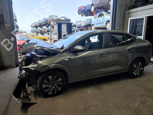 Używane części DACIA LOGAN III (3K_) 1.0 TCe 90 (3KM6) (91 hp) 3231333