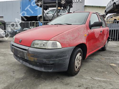 Gebruikte FIAT PUNTO (176_) 55 1.1 (54 hp) 3392336 Onderdelen