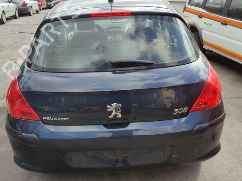 Luftfiltergehäuse AUDI A4 B6 Avant (8E5) S4 quattro | BP6207107M87 