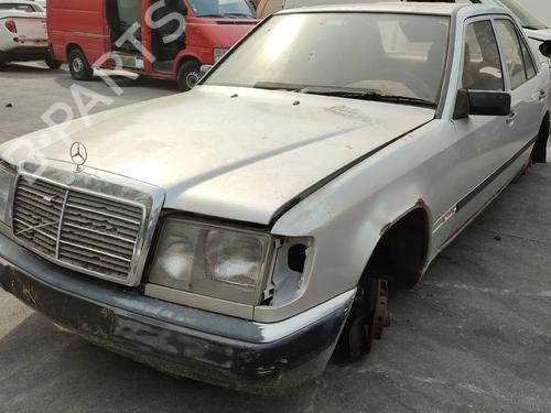 Used Parts MERCEDES-BENZ 124 Saloon (W124) 200 D (124.120) (72 hp) 4040608