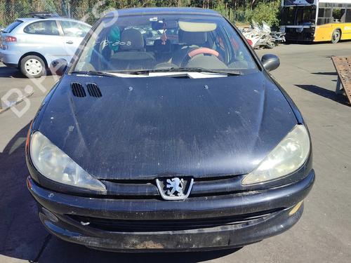 Fuse box PEUGEOT 206 Hatchback (2A/C) 1.4 HDi eco 70 | BP32220654E1