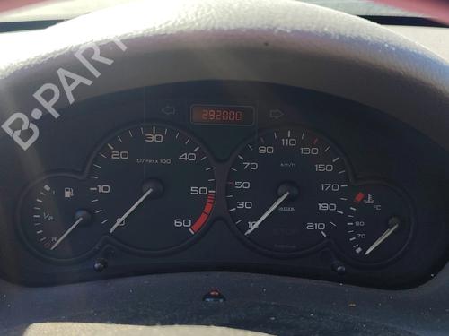 Fuse box PEUGEOT 206 Hatchback (2A/C) 1.4 HDi eco 70 | BP32220654E1