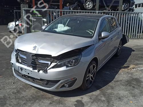 Gebruikte PEUGEOT 308 II (LB_, LP_, LW_, LH_, L3_) 1.6 BlueHDi 120 (120 hp) 4200926 Onderdelen