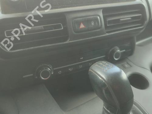 Climate control PEUGEOT RIFTER 1.5 BlueHDi 100 | BP40463112I5 - Image 17