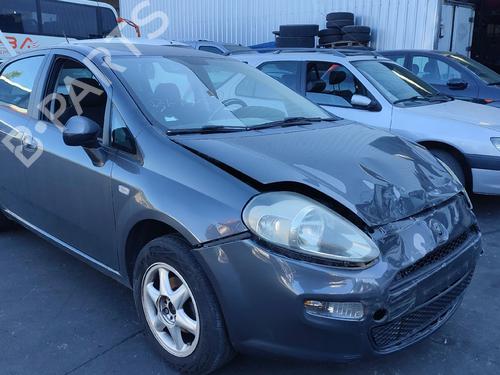 Fuse box FIAT GRANDE PUNTO (199_) 1.2 | BP35724680E1 - Image 9