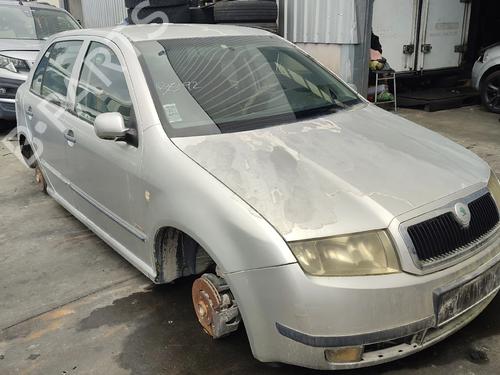 Gear lever SKODA FABIA I (6Y2) 1.4 TDI | BP31642819M90 