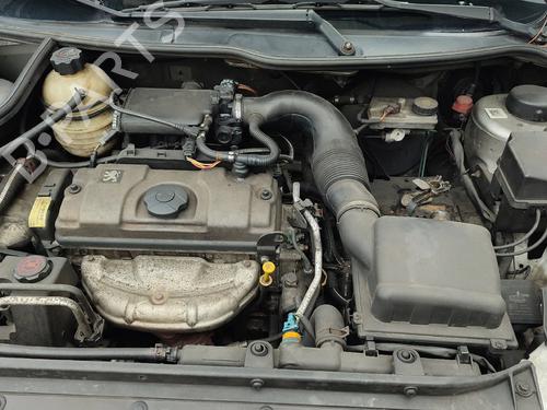 Left front window switch PEUGEOT 206 Hatchback (2A/C) 1.4 i | BP33995767I27 - Image 29