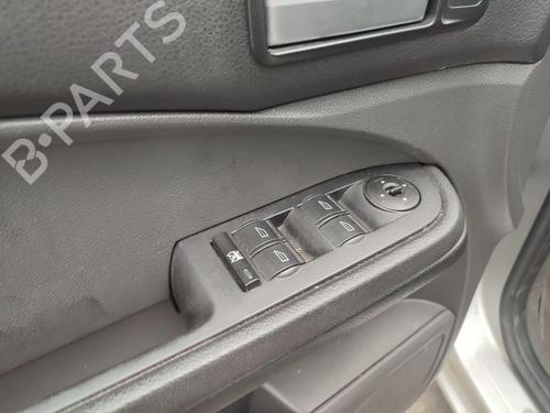 Intake manifold FORD FOCUS C-MAX (DM2) 1.6 TDCi | BP31883114M70 